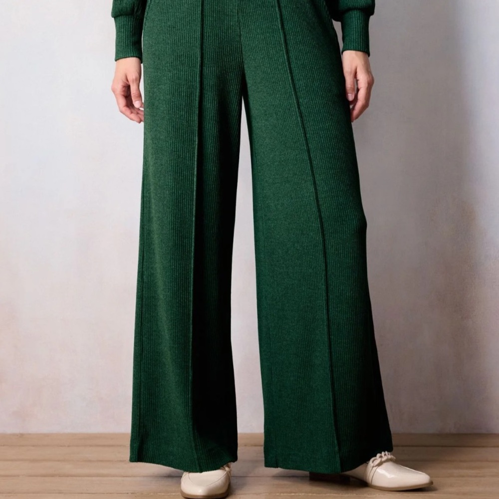 LC Lauren Conrad Green XXL Wide Leg Pintuck Pants